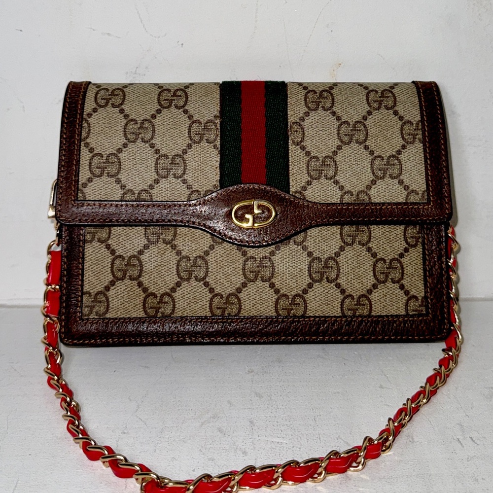 Auth GUCCI Mini shellyline Clutch